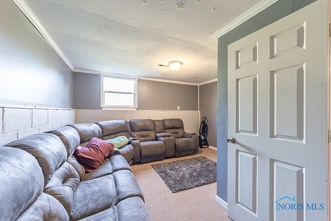 Tiny photo for 1215 E County Road 16, Tiffin, OH 44883 (MLS # 6136808)