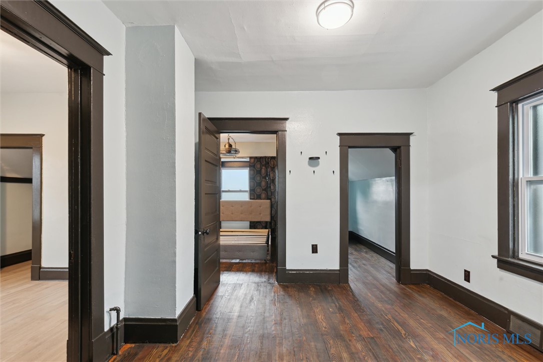 544 E Park Street, Toledo, Ohio image 26