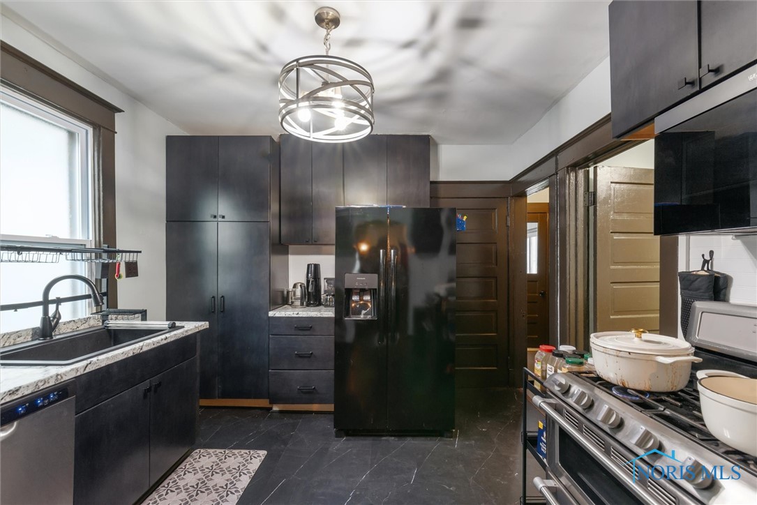 544 E Park Street, Toledo, Ohio image 14