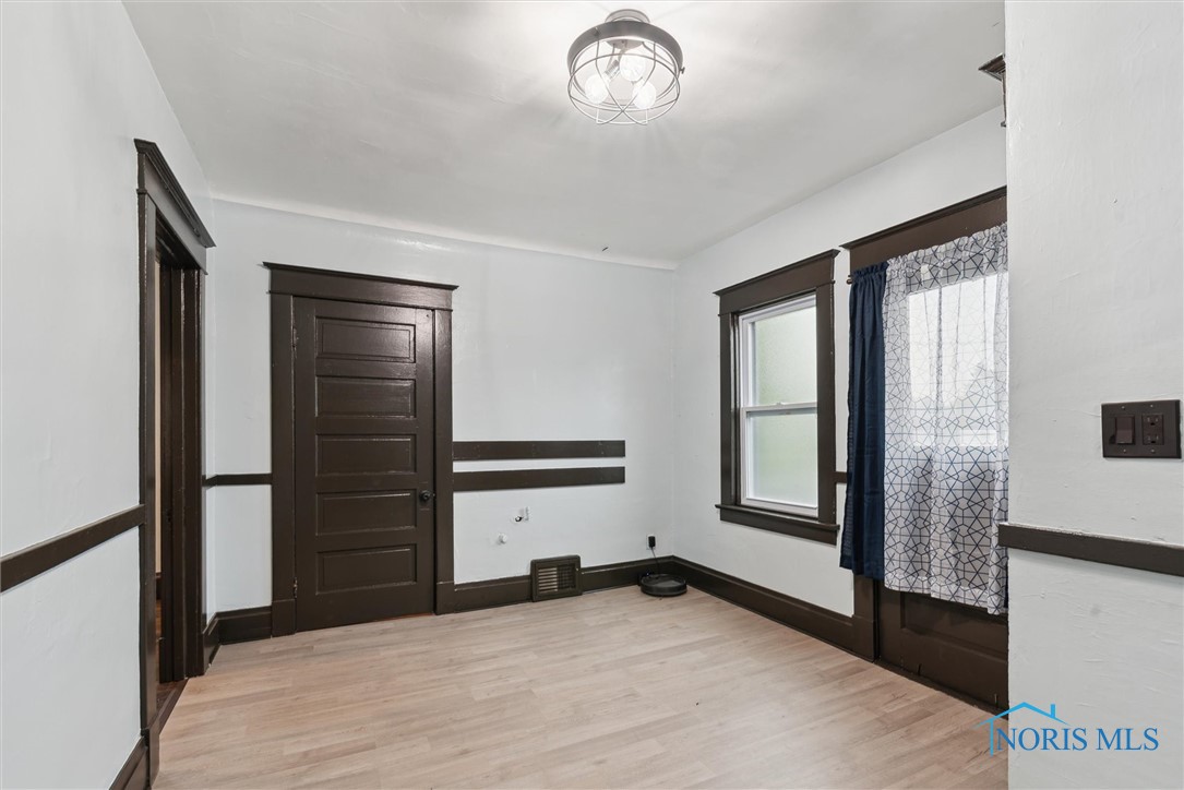 544 E Park Street, Toledo, Ohio image 21