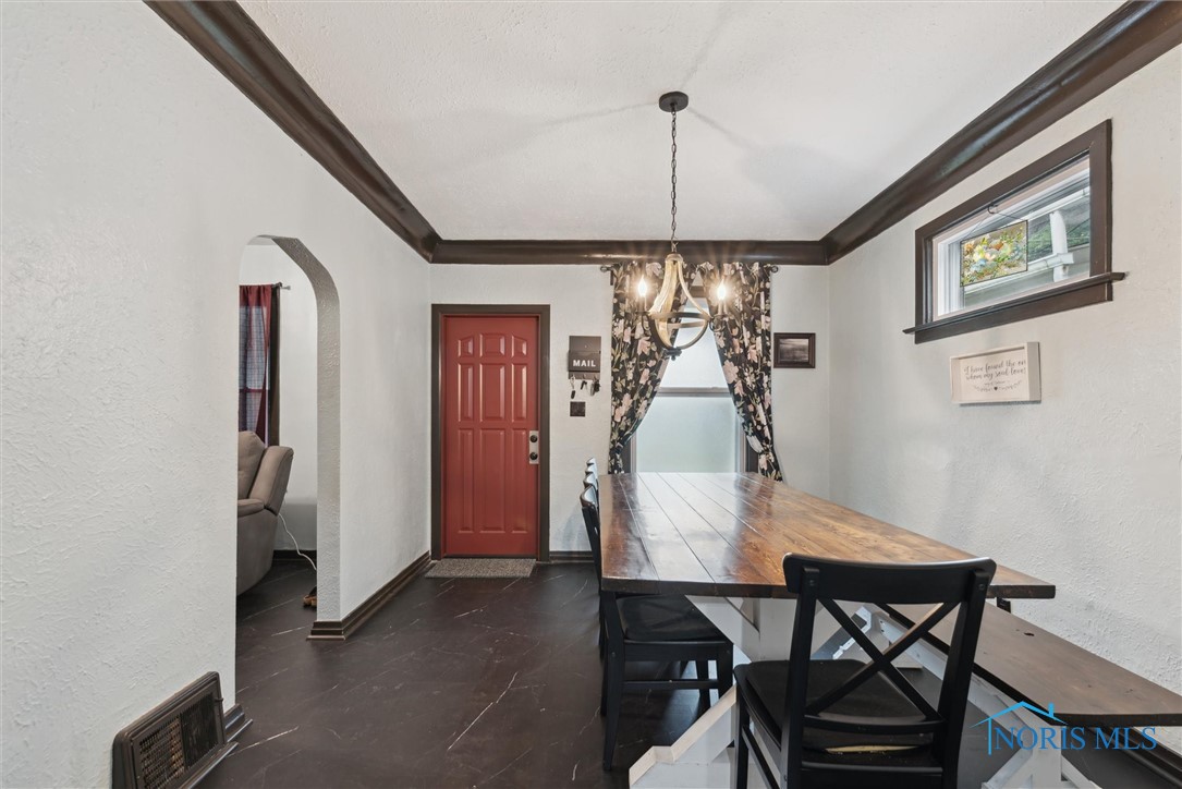 544 E Park Street, Toledo, Ohio image 10