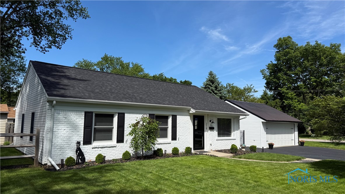 218 S River Road, Waterville, Ohio image 1