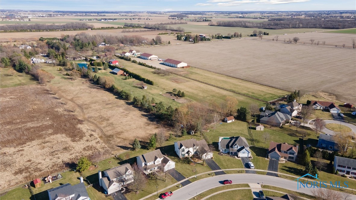 10253 Scarlet Oak Drive, Perrysburg, Ohio image 47