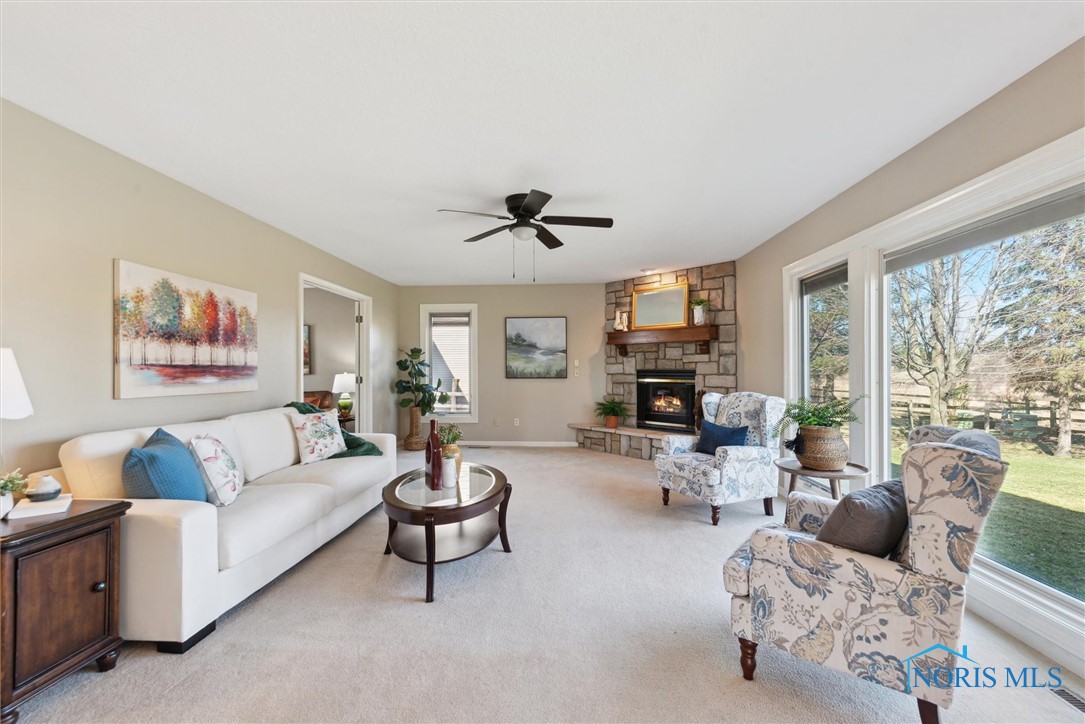 10253 Scarlet Oak Drive, Perrysburg, Ohio image 8