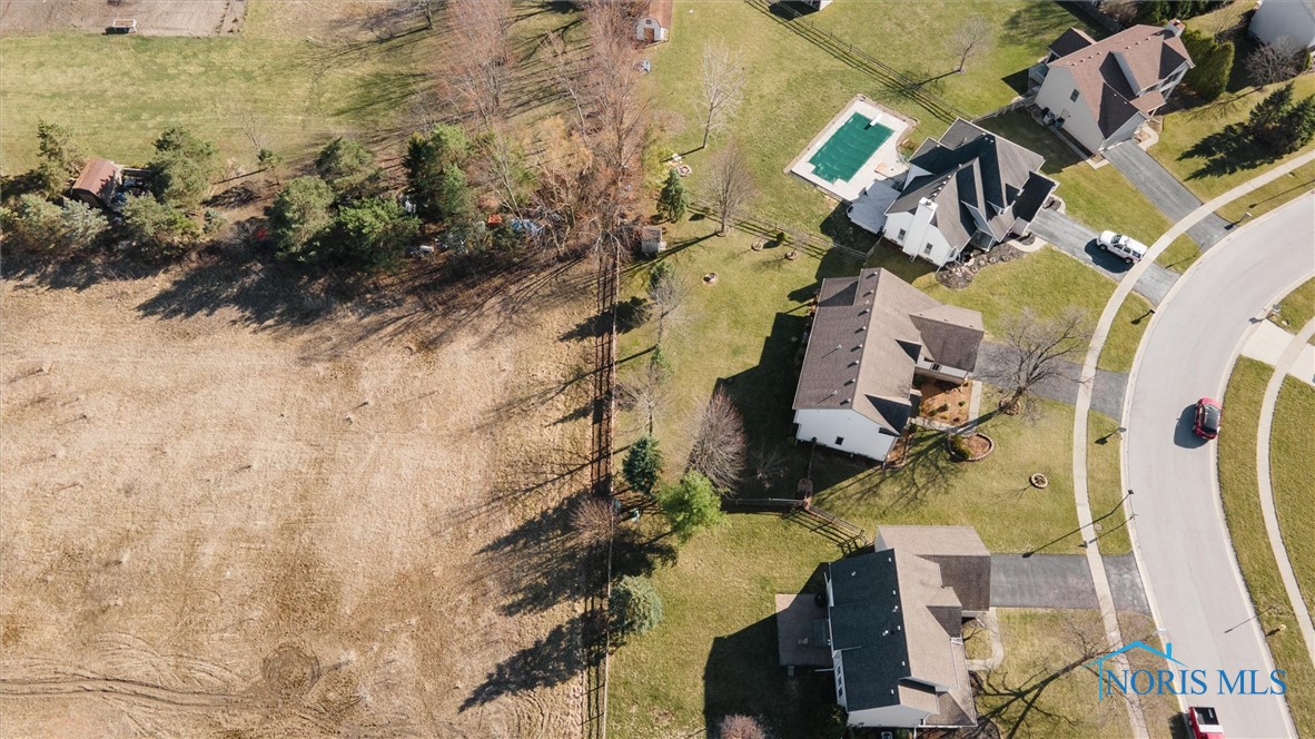 10253 Scarlet Oak Drive, Perrysburg, Ohio image 45