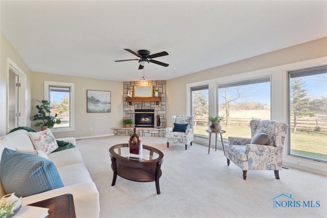 10253 Scarlet Oak Drive, Perrysburg, Ohio image 9