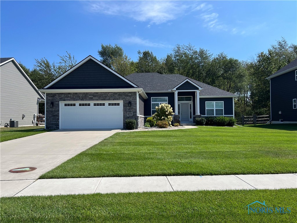 366 Hidden Village Lane, Holland, Ohio image 1