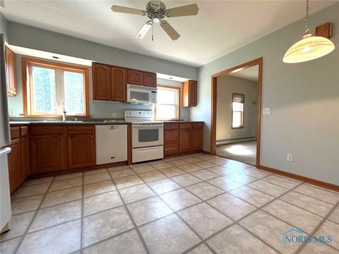 Tiny photo for 13526 Kramer Road, Bowling Green, OH 43402 (MLS # 6136615)
