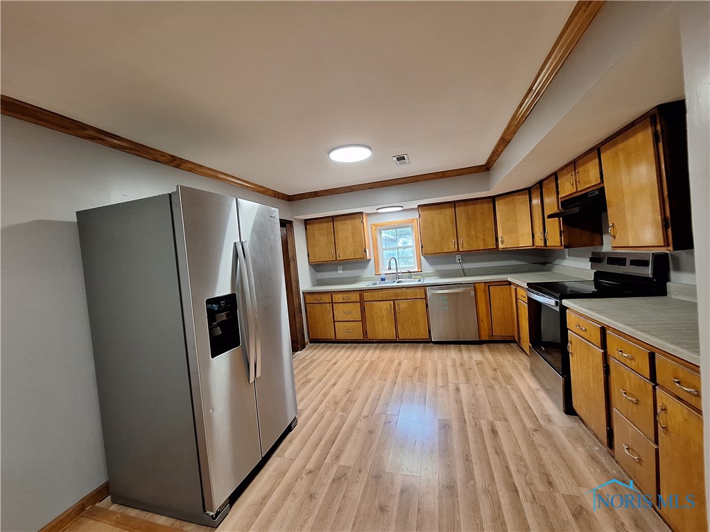 1710 Lagundovie Road, Oregon, Ohio image 15