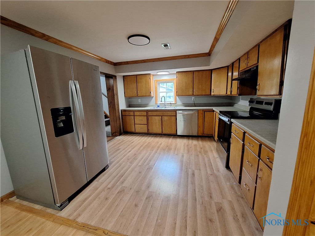 1710 Lagundovie Road, Oregon, Ohio image 14