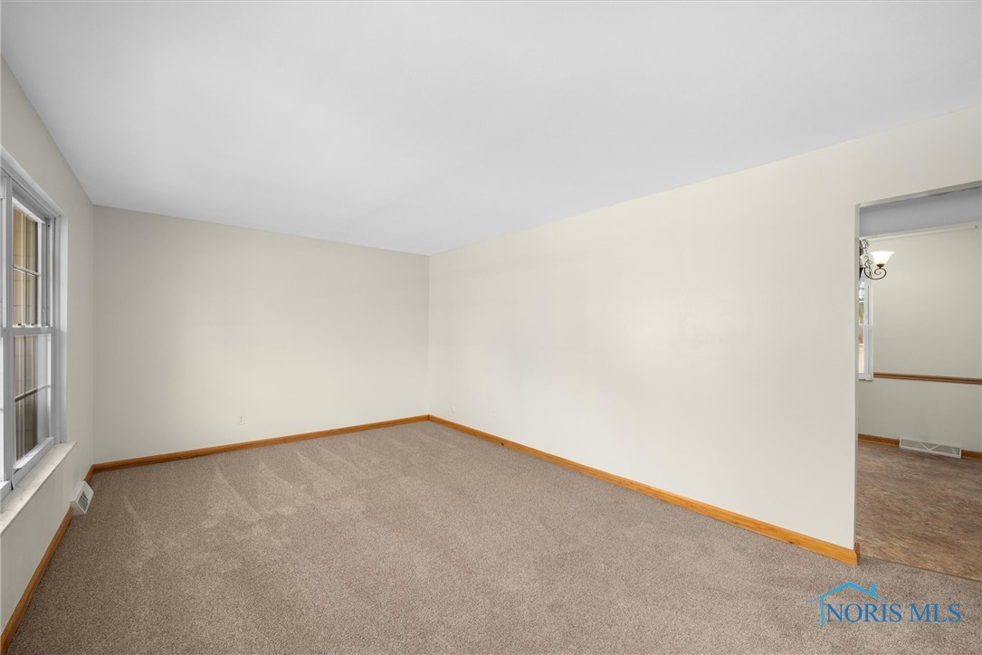 3633 Greenlawn Court, Toledo, Ohio image 7