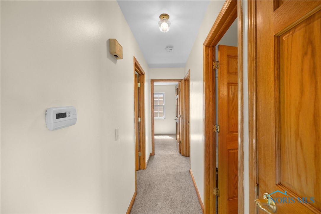 3633 Greenlawn Court, Toledo, Ohio image 10