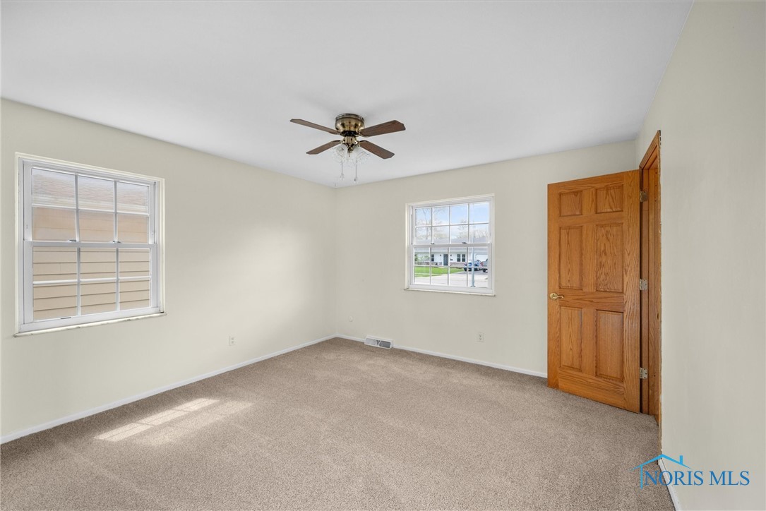3633 Greenlawn Court, Toledo, Ohio image 12