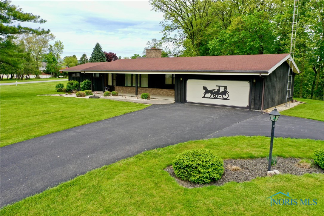230 Orchard Lane, Upper Sandusky, Ohio image 2