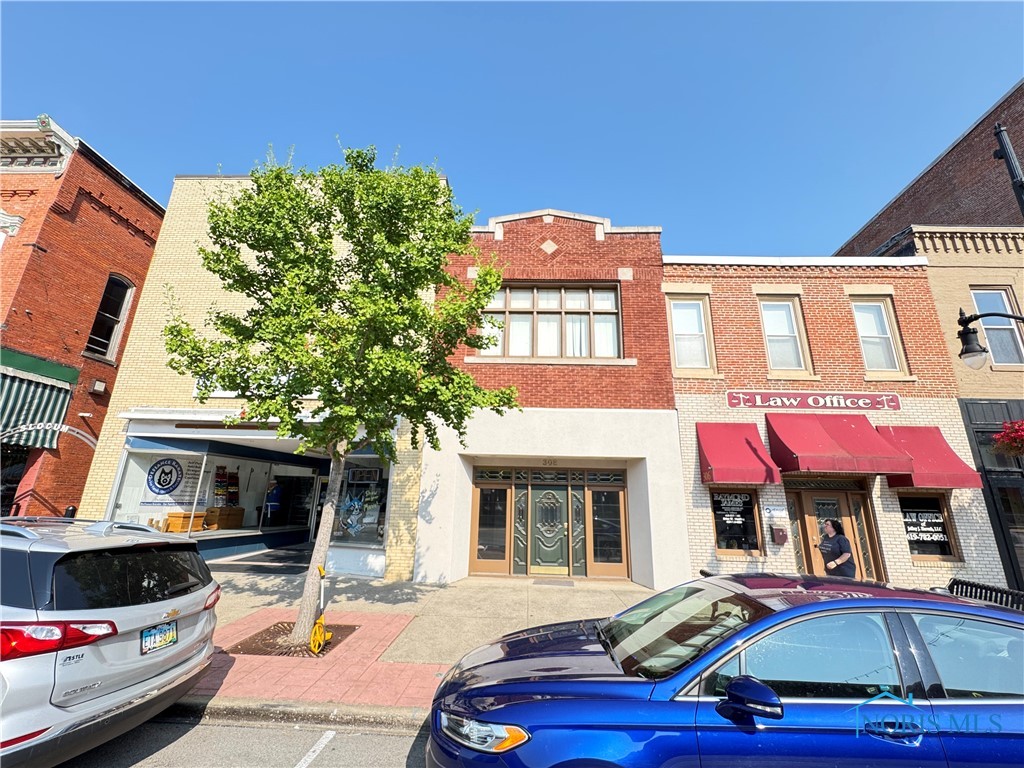 308 Clinton Street