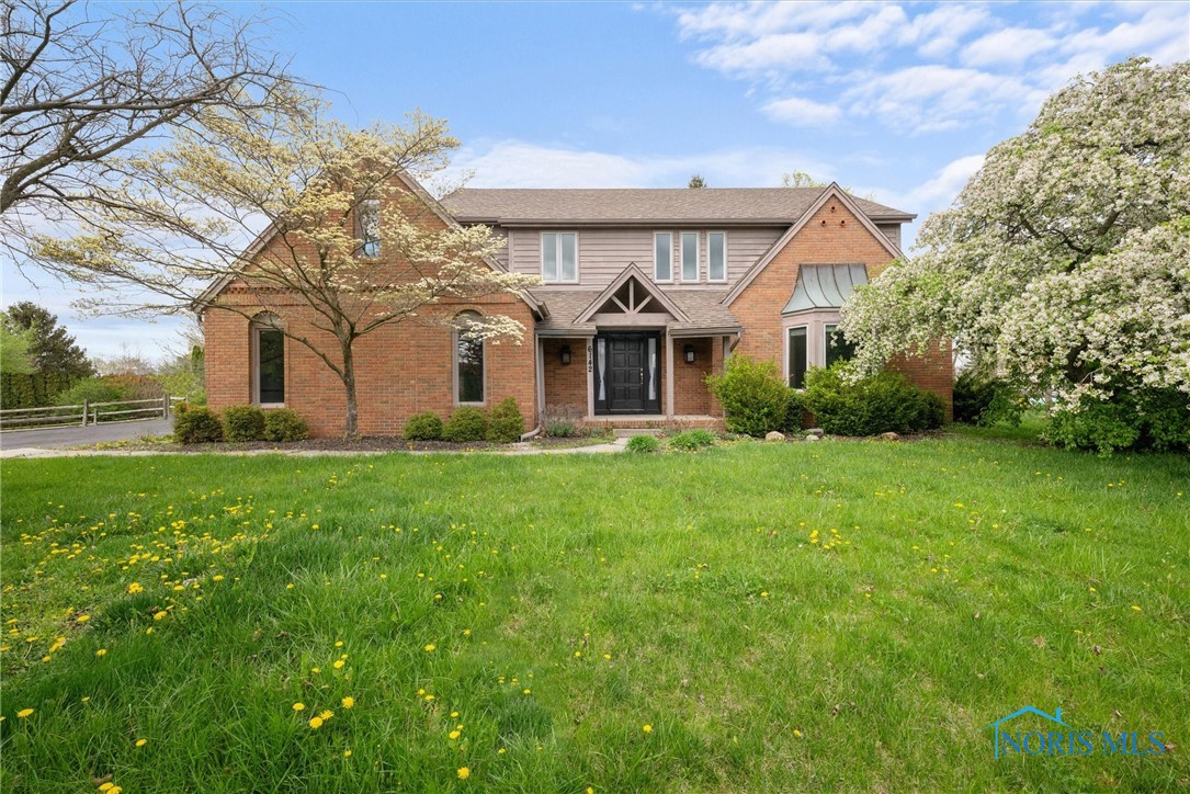 6142 Welsford Court, Maumee, Ohio image 2