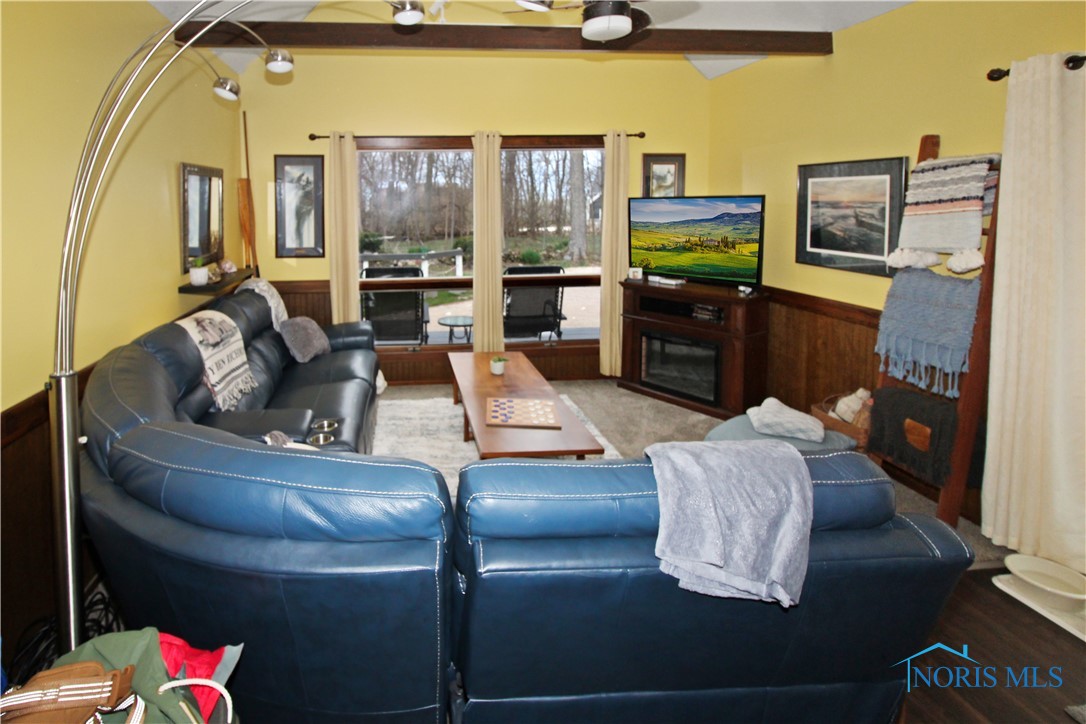 3778 N Cliff Road, Port Clinton, Ohio image 10