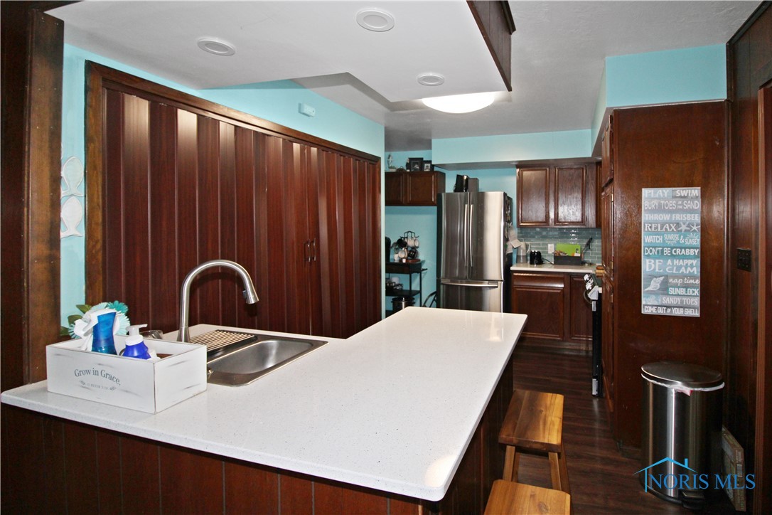 3778 N Cliff Road, Port Clinton, Ohio image 15