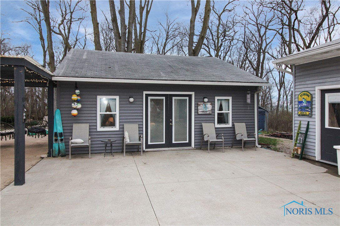 3778 N Cliff Road, Port Clinton, Ohio image 6