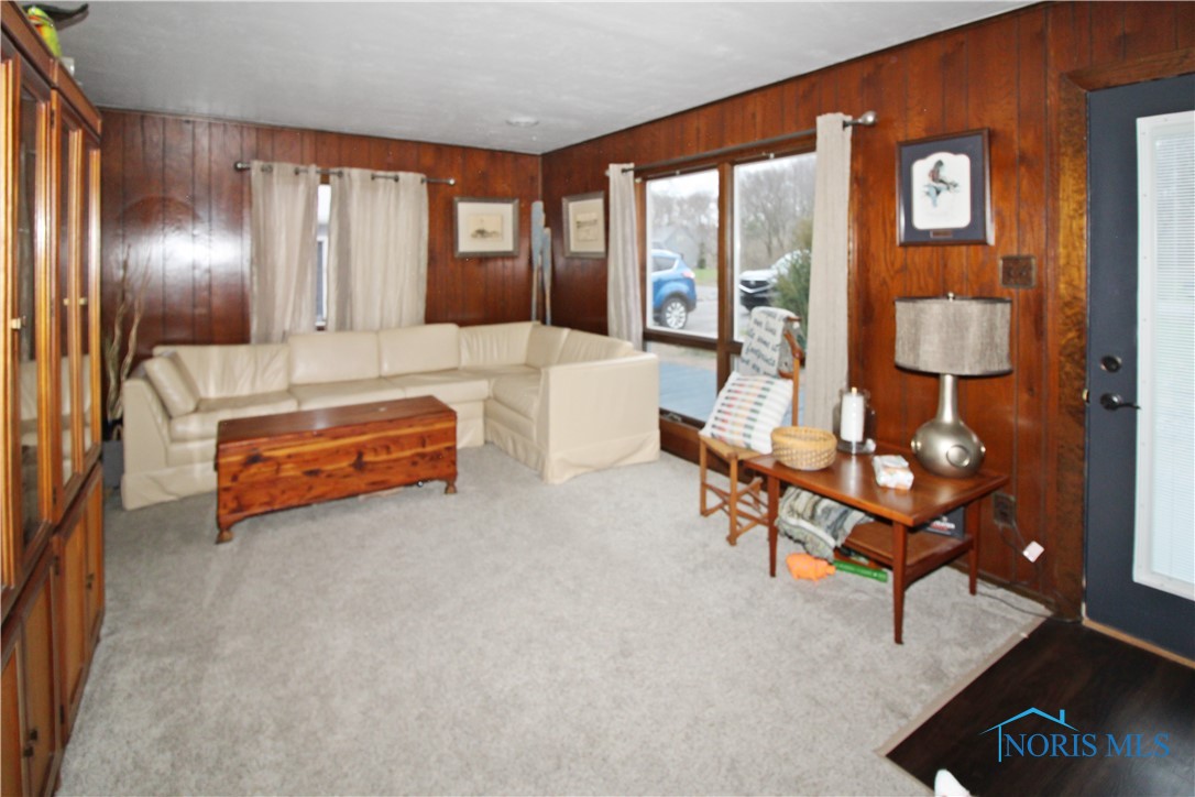3778 N Cliff Road, Port Clinton, Ohio image 21