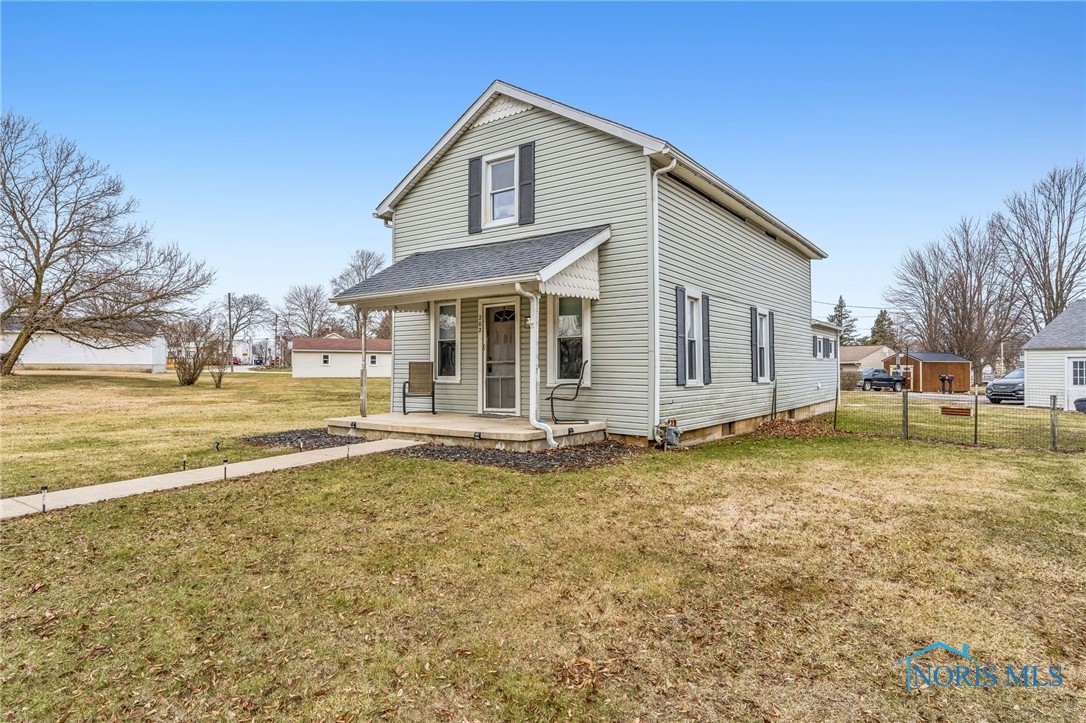 202 E Fremont Street, Arcadia, Ohio image 2