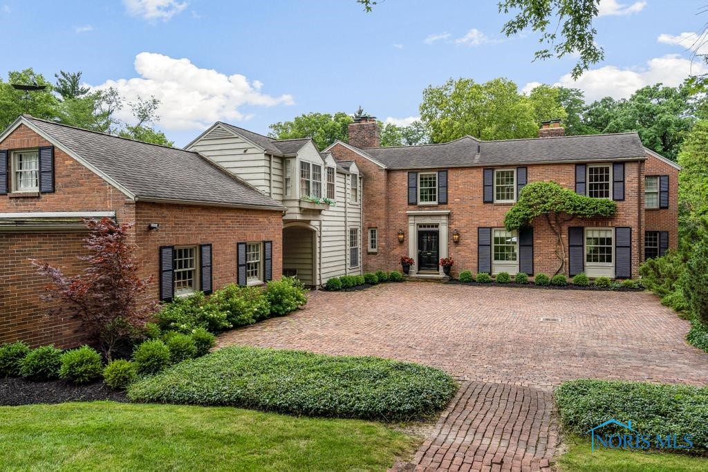4309 Brookside Road, Ottawa Hills, Ohio image 1