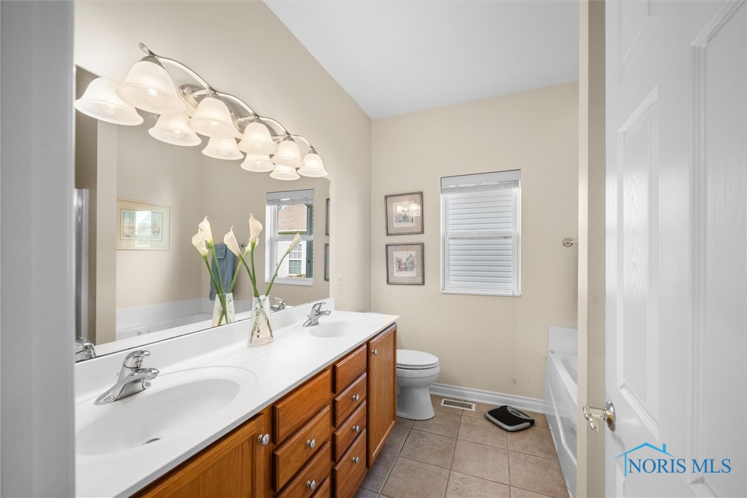 7269 Longwater Drive, Maumee, Ohio image 25