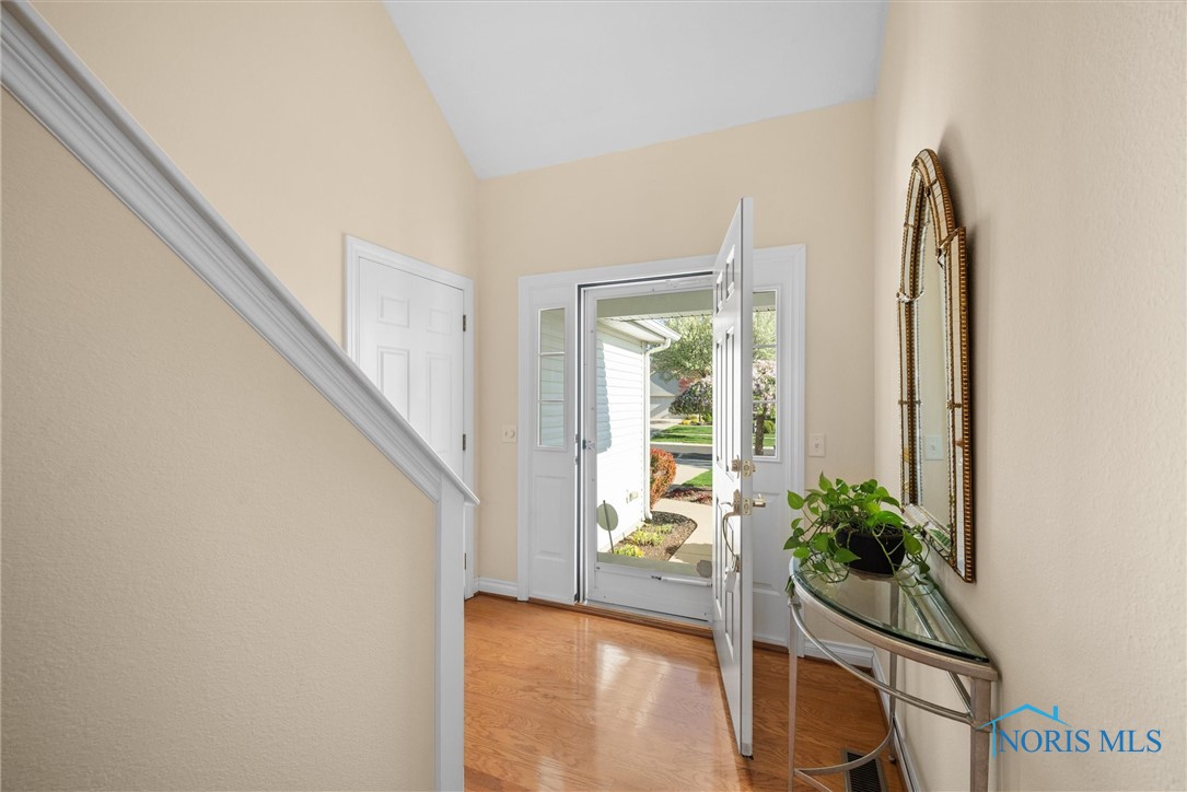 7269 Longwater Drive, Maumee, Ohio image 4