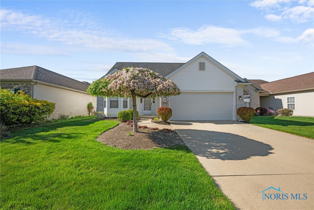 7269 Longwater Drive, Maumee, Ohio image 2