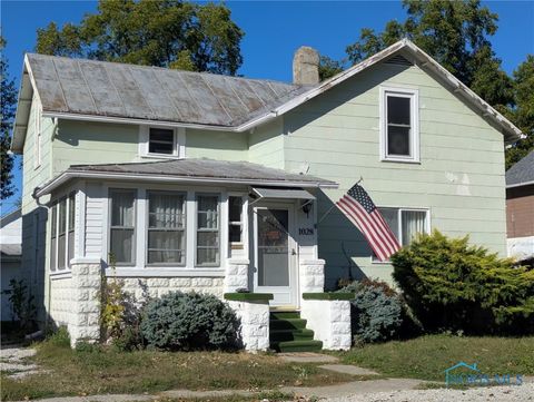 Photo of 1028 June Street, Fremont, OH 43420 (MLS # 6136585)