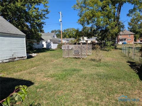Tiny photo for 1028 June Street, Fremont, OH 43420 (MLS # 6136585)