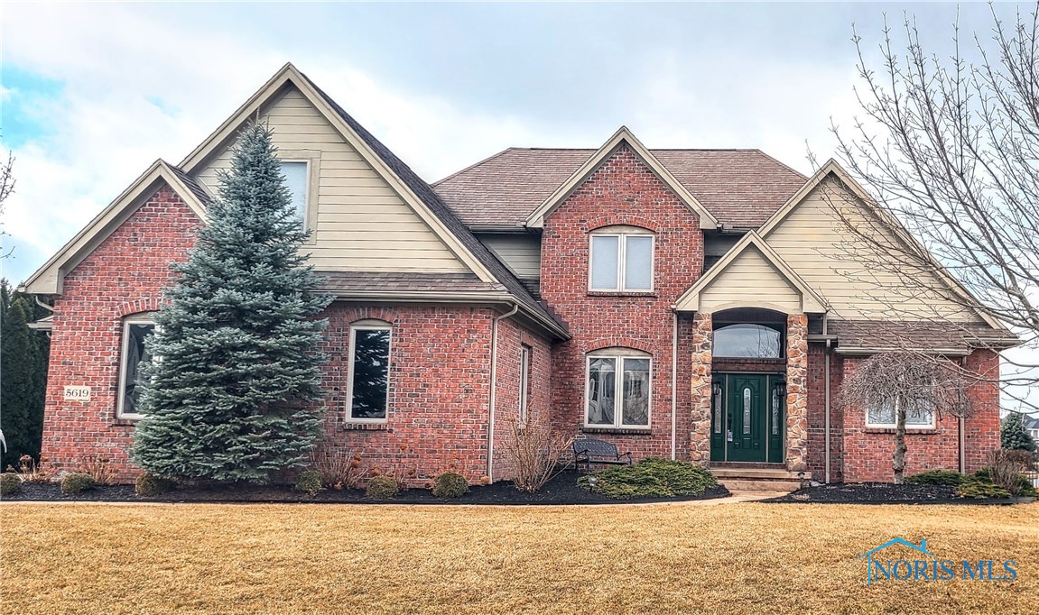 5619 Golden Pond Lane, Sylvania, Ohio image 2