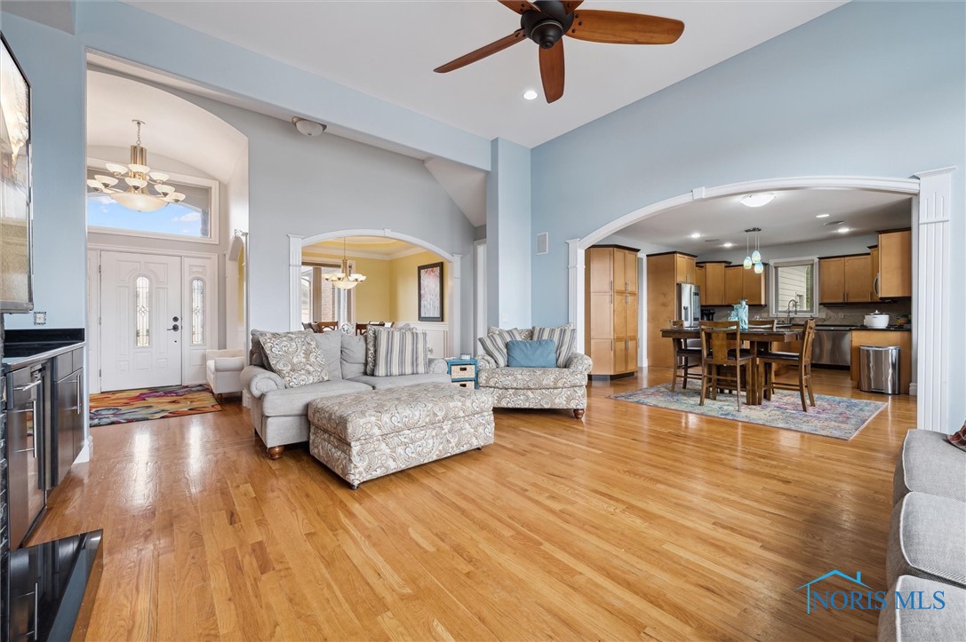 5619 Golden Pond Lane, Sylvania, Ohio image 11