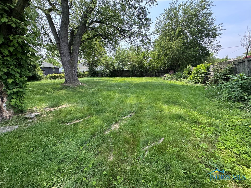 1221 Gordon Street, Toledo, Ohio image 6