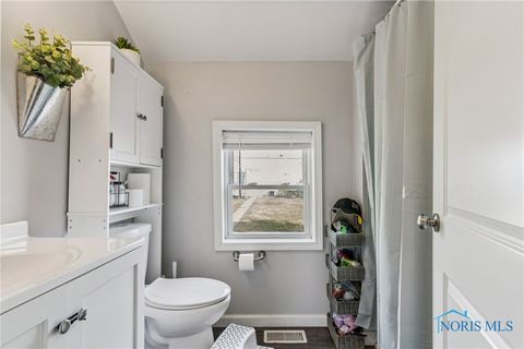 Tiny photo for 619 Fishlock Avenue, Findlay, OH 45840 (MLS # 6136356)
