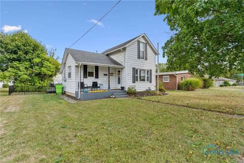 Photo of 619 Fishlock Avenue, Findlay, OH 45840 (MLS # 6136356)