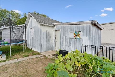 Tiny photo for 619 Fishlock Avenue, Findlay, OH 45840 (MLS # 6136356)