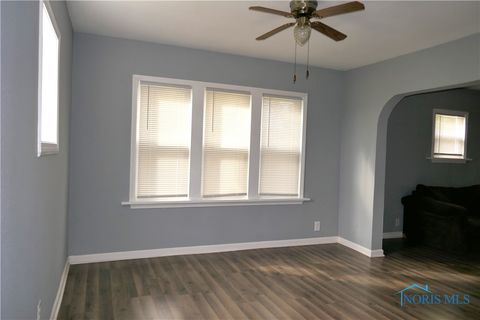 Tiny photo for 29658 Tracy Road, Walbridge, OH 43465 (MLS # 6136141)