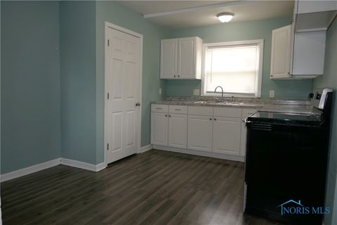 Tiny photo for 29658 Tracy Road, Walbridge, OH 43465 (MLS # 6136141)