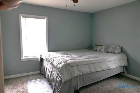 Tiny photo for 29658 Tracy Road, Walbridge, OH 43465 (MLS # 6136141)