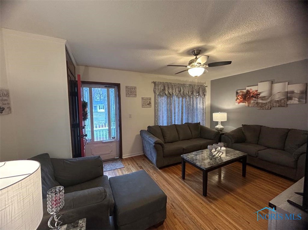 6020 Greenacre Road, Toledo, Ohio image 7