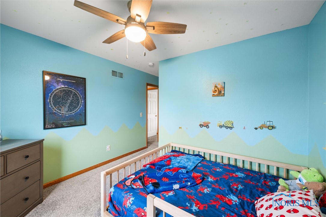 1030 N Ironwood Drive, Rossford, Ohio image 26
