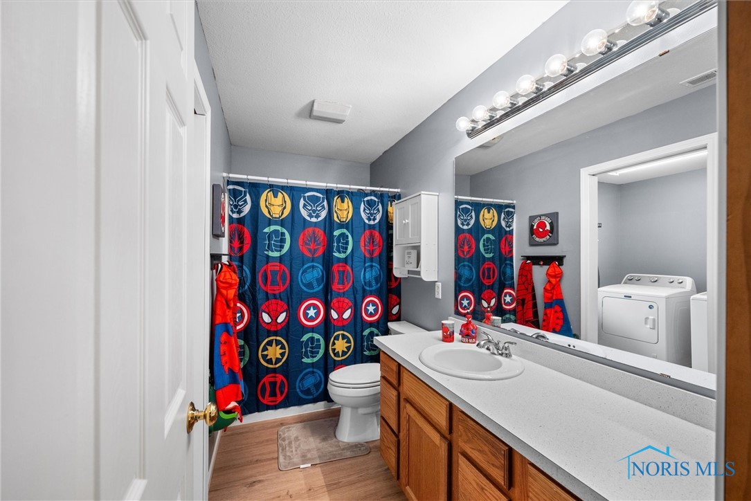 1030 N Ironwood Drive, Rossford, Ohio image 22