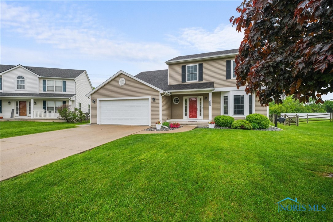 1030 N Ironwood Drive, Rossford, Ohio image 4