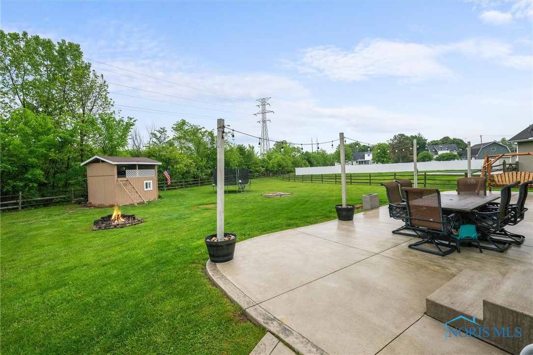 1030 N Ironwood Drive, Rossford, Ohio image 34