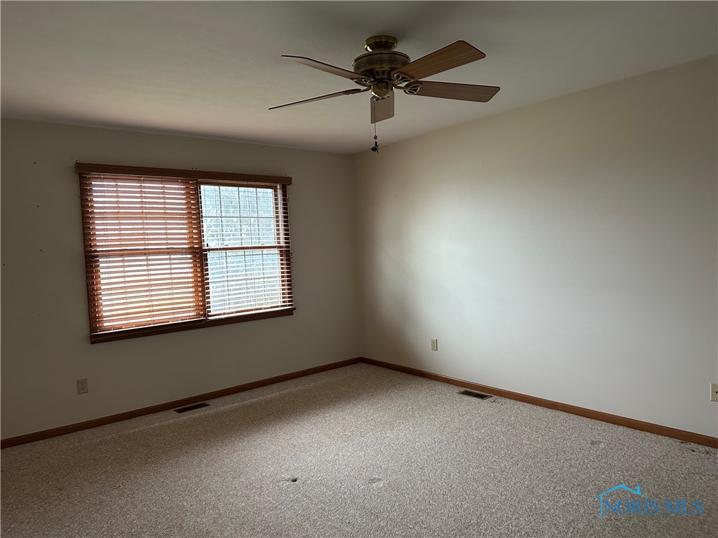 450 Country Meadows Drive, Oak Harbor, Ohio image 13