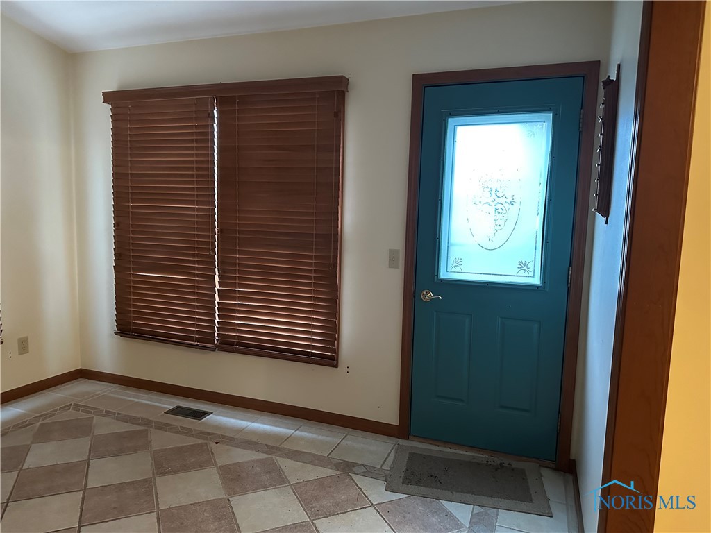 450 Country Meadows Drive, Oak Harbor, Ohio image 10