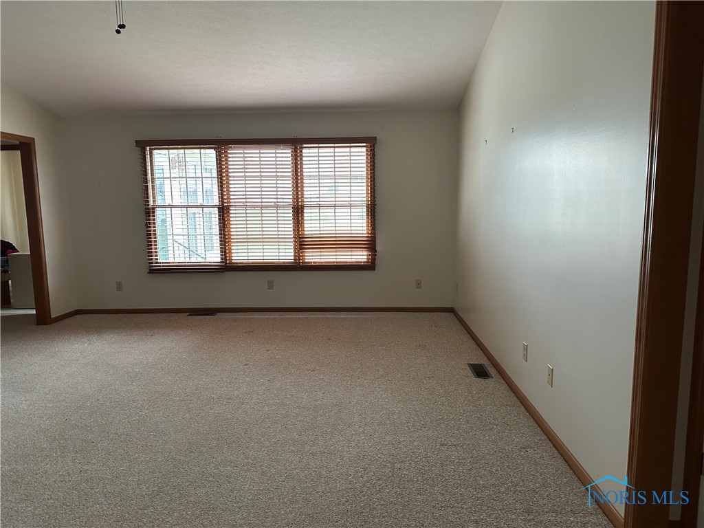 450 Country Meadows Drive, Oak Harbor, Ohio image 15