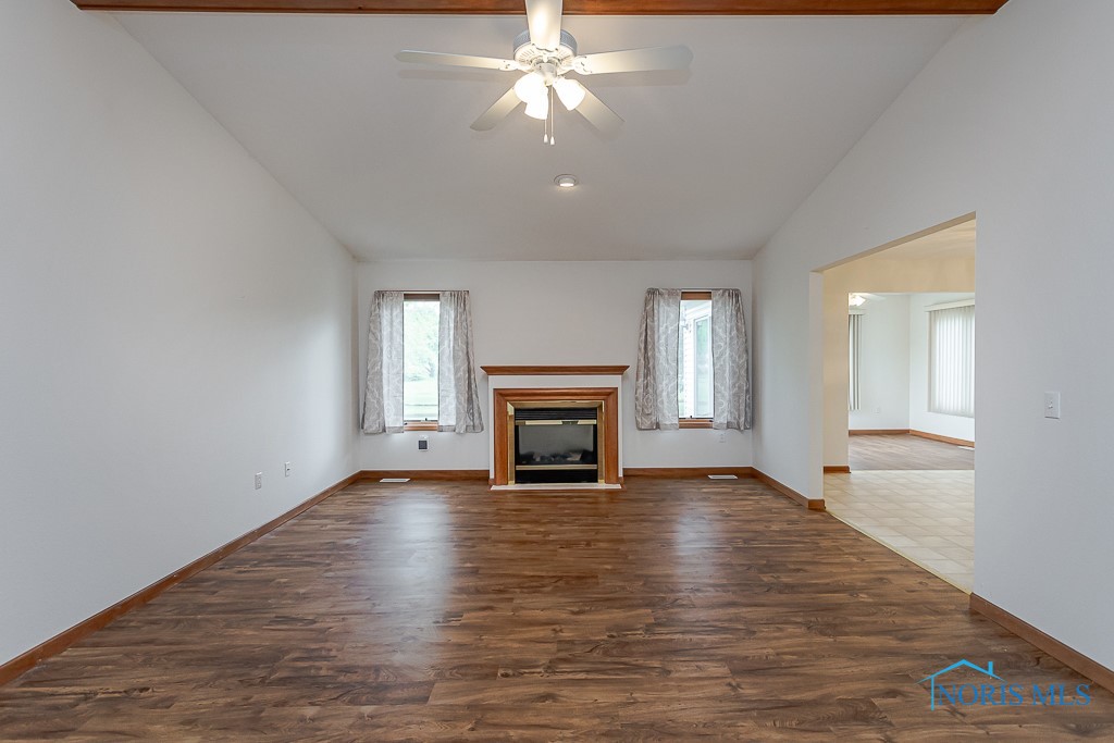 6943 Nightingale Drive, Holland, Ohio image 7