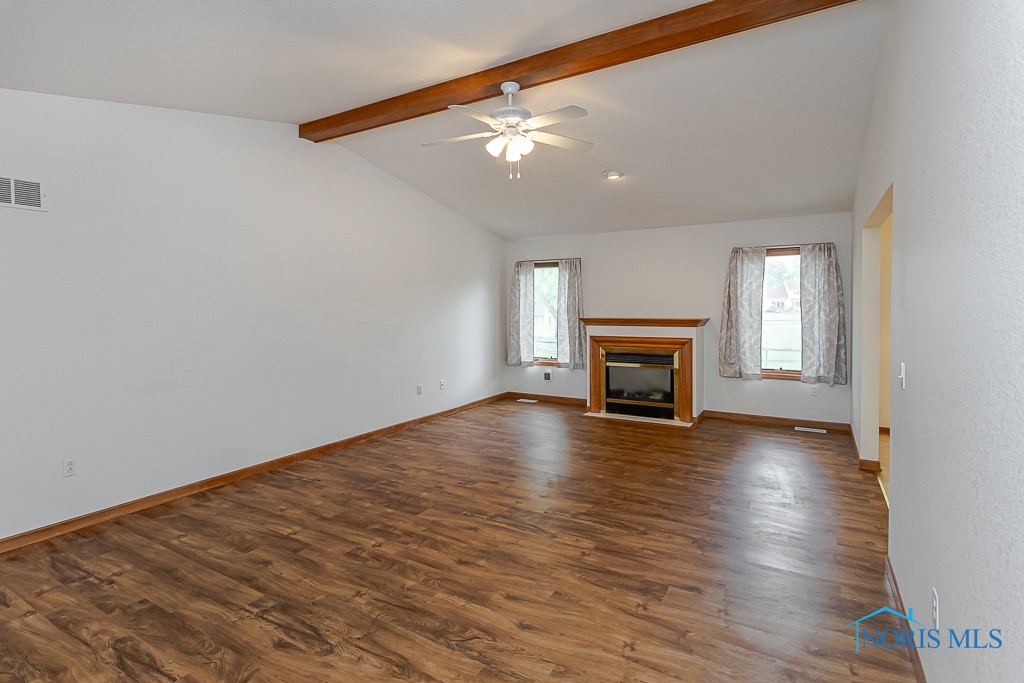 6943 Nightingale Drive, Holland, Ohio image 8